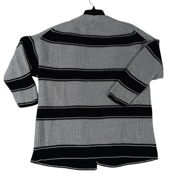 Gap Open Textured Cardigan Sweater Womens L Black Gray Striped Casual - Picture 2 of 14